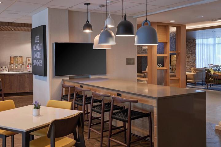 Fairfield Inn & Suites by Marriott Midland