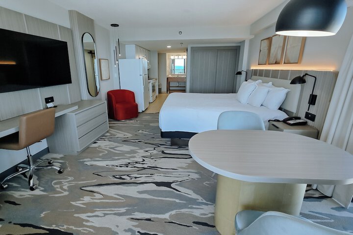 Nautilus Inn