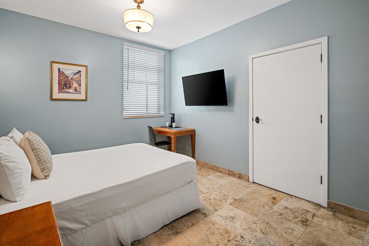 Room 53 of 55