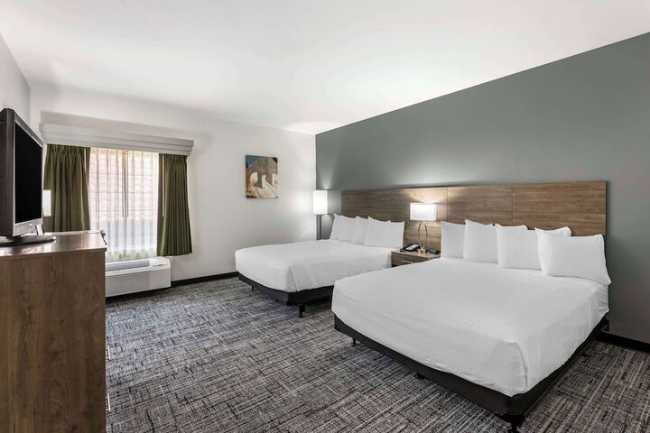 Room 35 of 41