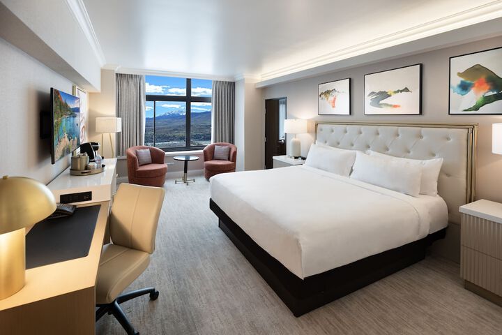 Room 33 of 75