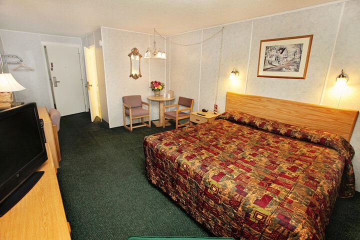 Room 18 of 24