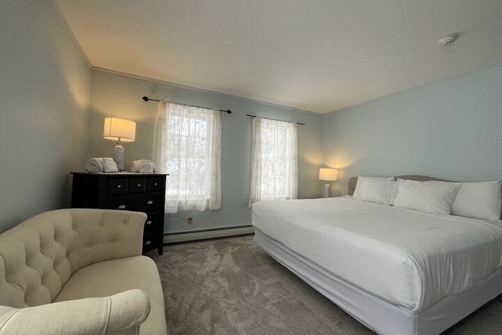 Room 182 of 294
