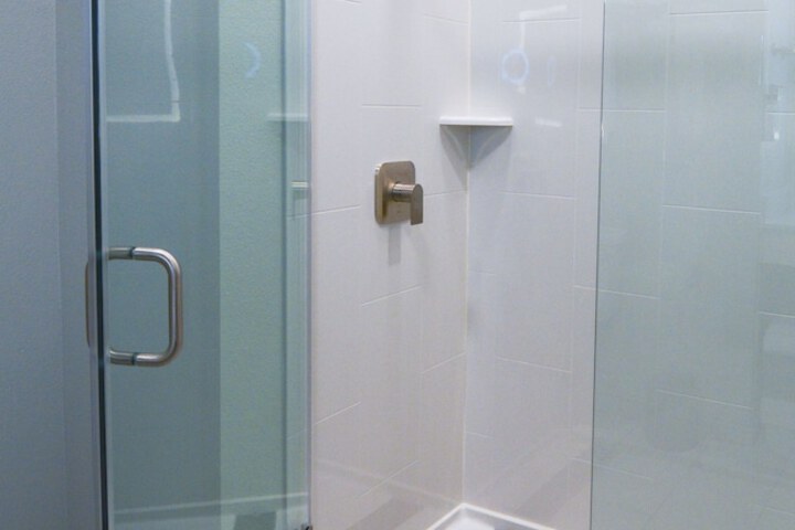 Room 7 of 28