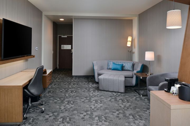 Room 36 of 59