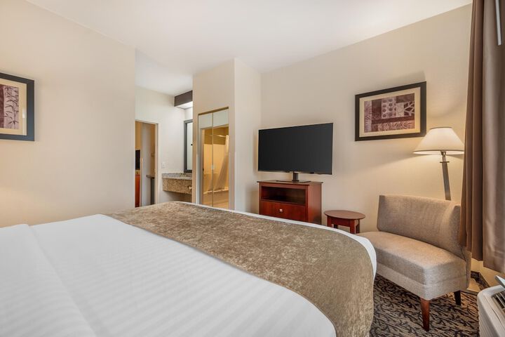Quality Inn & Suites