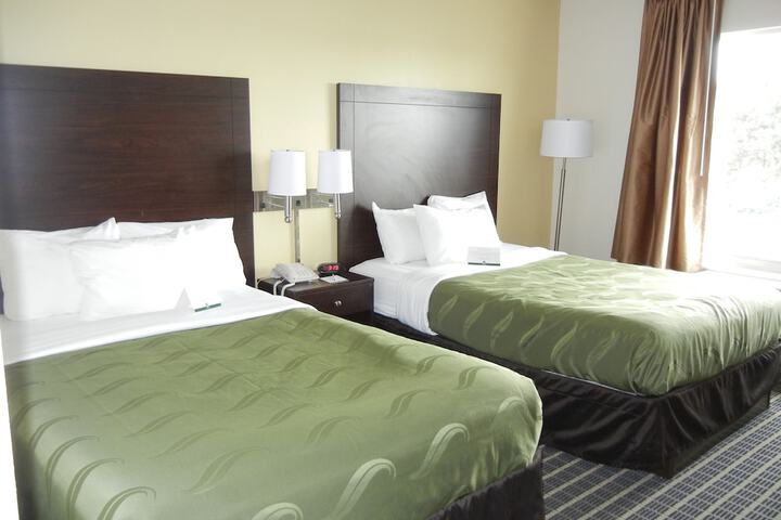 Room 15 of 35