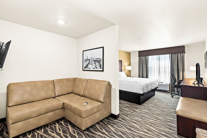 Room 28 of 55