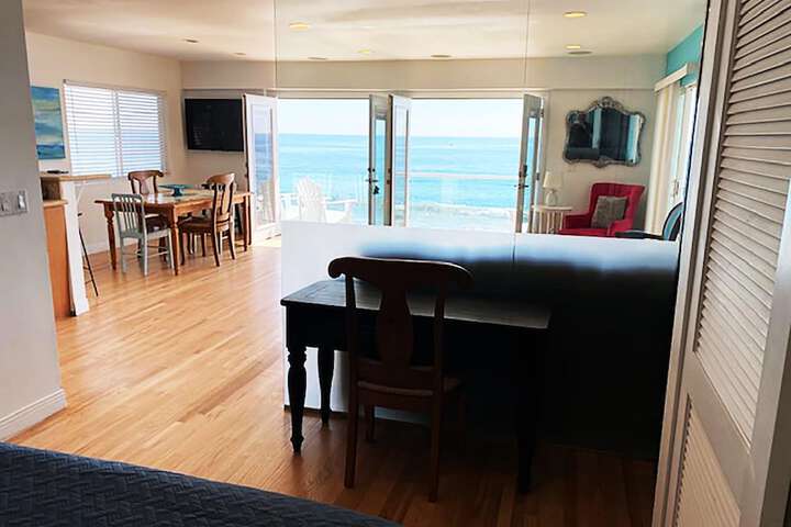 Malibu Beach Paradise Apartments