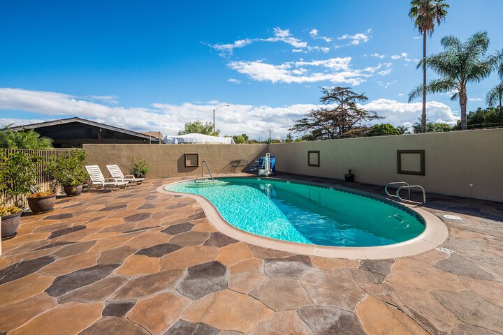 Pool 13 of 81