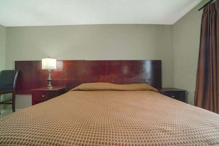 Room 22 of 50