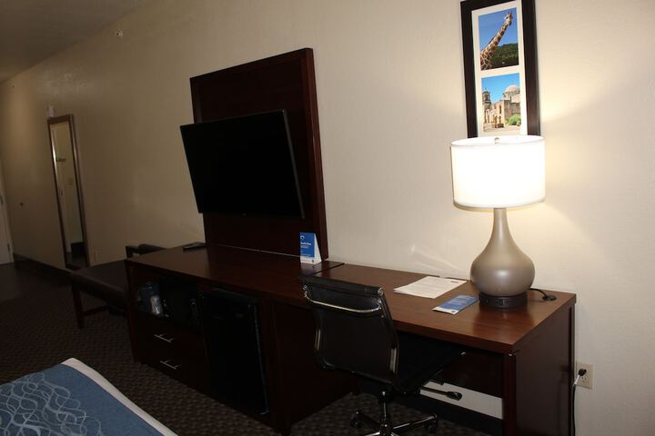 Room 26 of 55