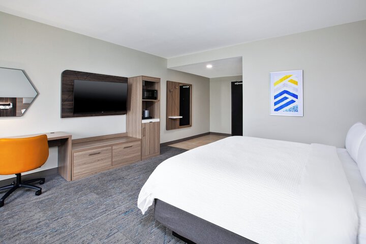 Holiday Inn Express & Suites Duncan by IHG