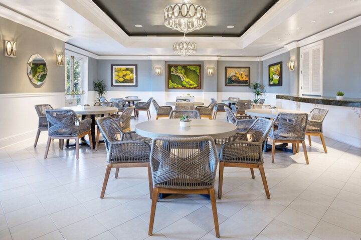 Dining 110 of 171