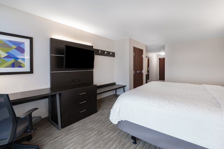 Room 14 of 47