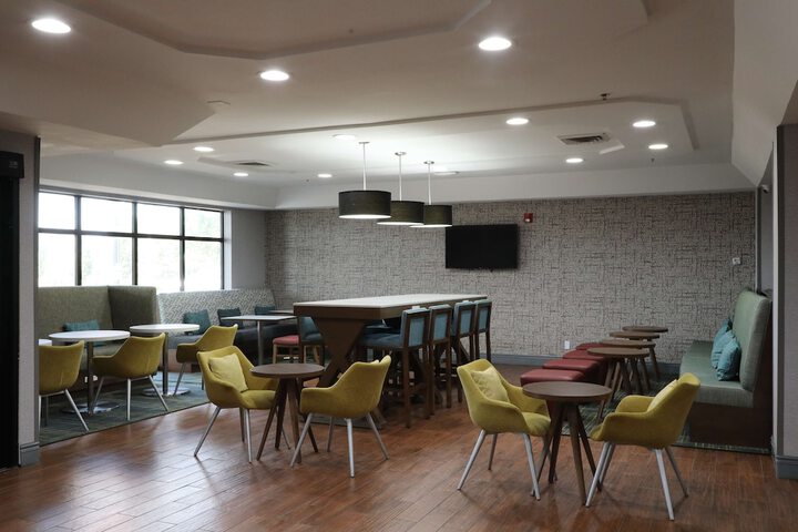 Hampton Inn Hutchinson