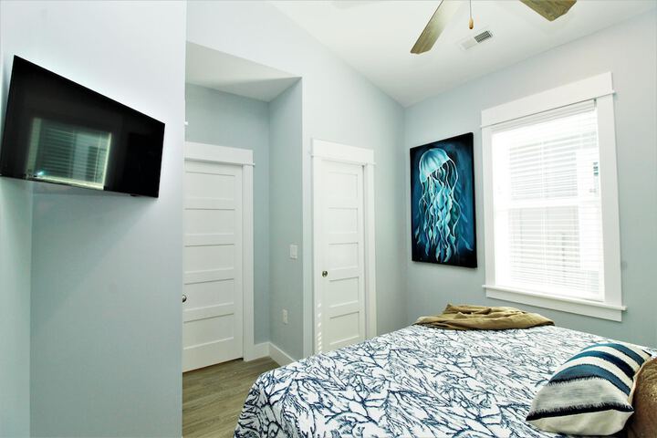 Beacon Quarters by KEES Vacations