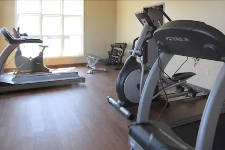 Health and Fitness 33 of 36