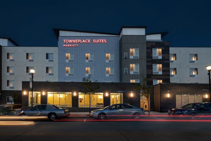 TownePlace Suites by Marriott Milwaukee Oak Creek