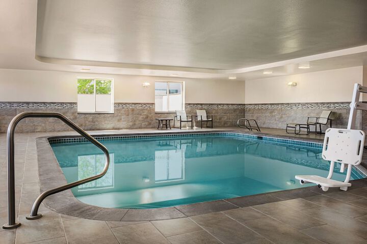 Pool 18 of 105