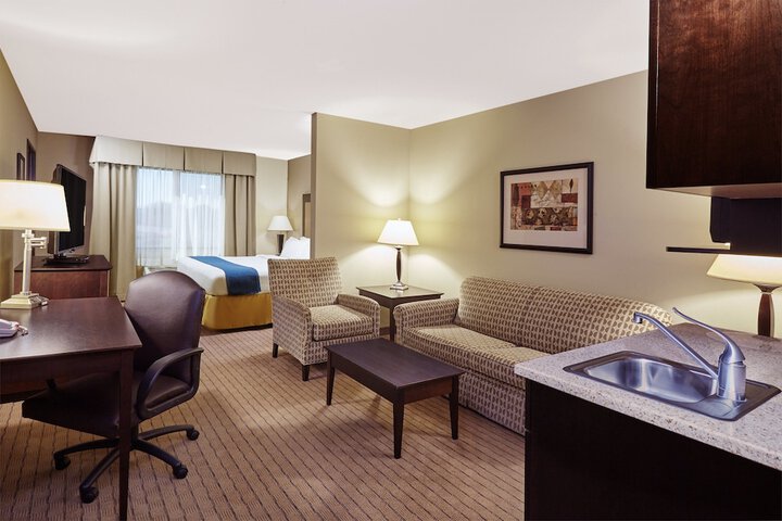 Room 19 of 60