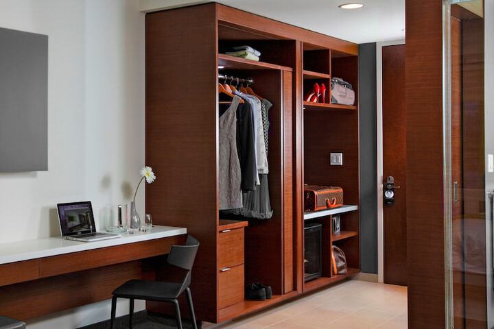 Mere Hotel
