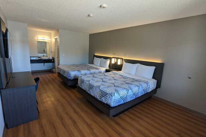 Room 14 of 31