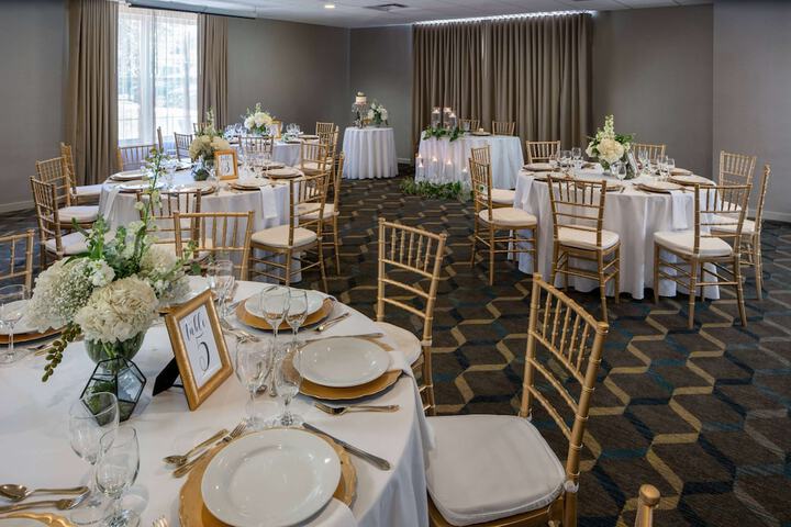 Sonesta ES Suites Fairfax Fair Lakes