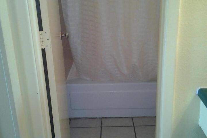 Room 12 of 12