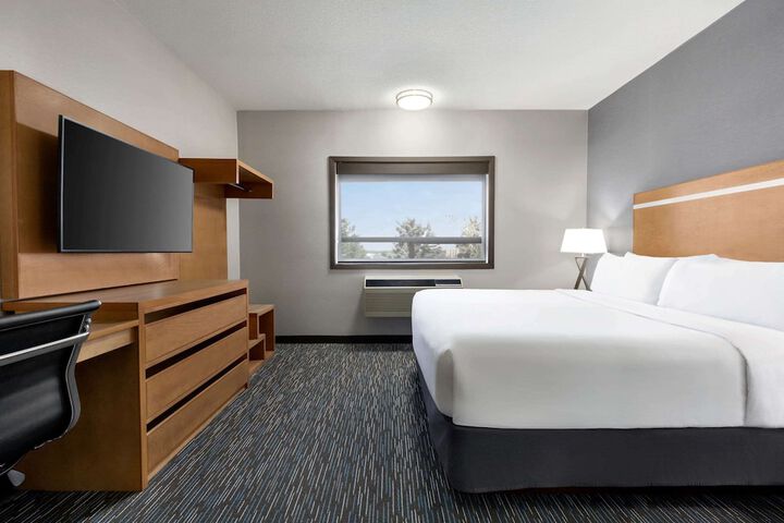 Room 33 of 88