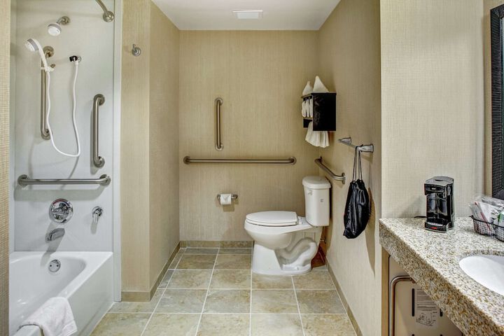 Room 15 of 31