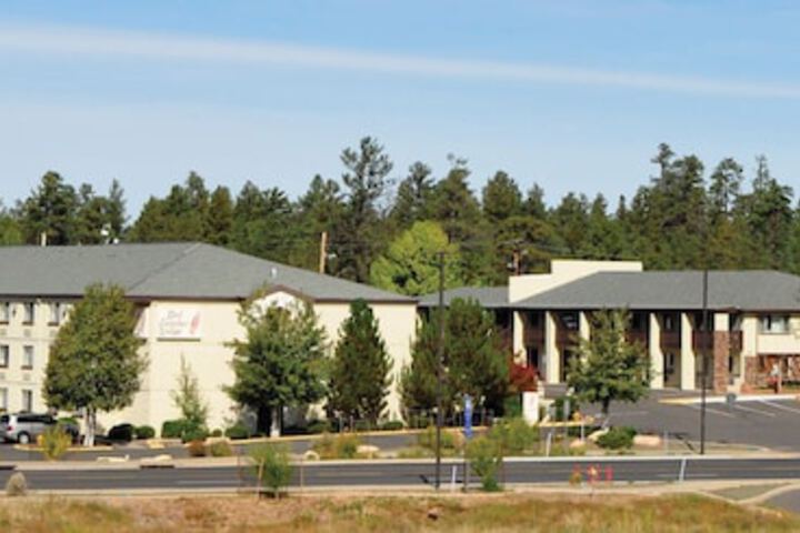 Red Feather Lodge