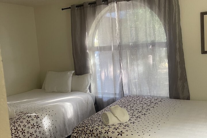 Room 104 of 143