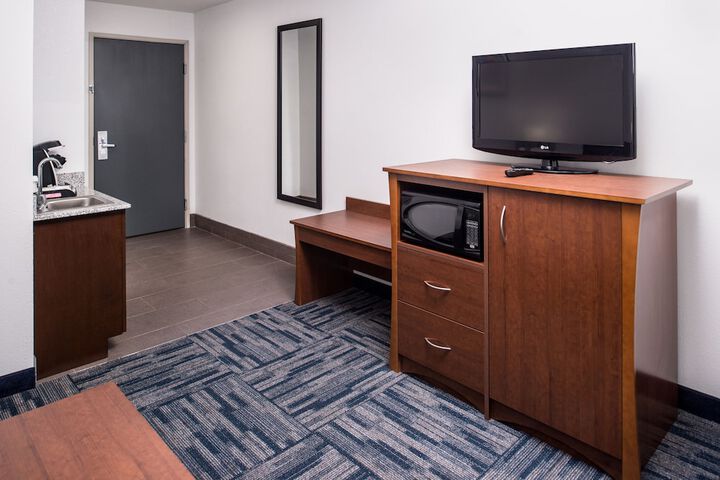 Room 18 of 59
