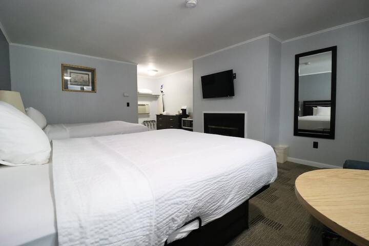 Travelodge by Wyndham Lincoln Near White Mountain