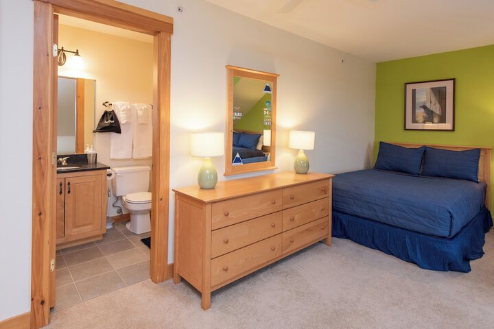Room 70 of 142