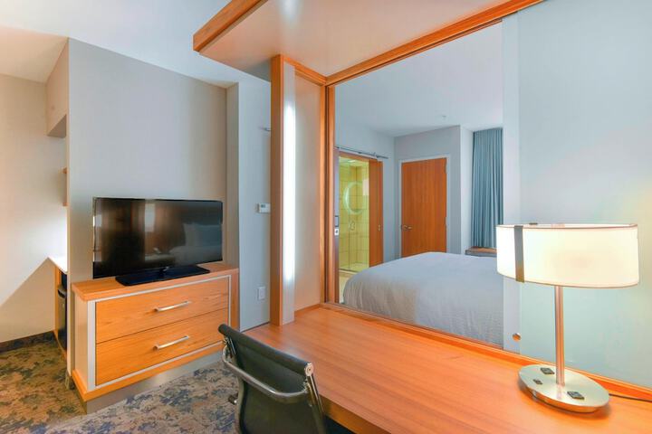 Room 32 of 56
