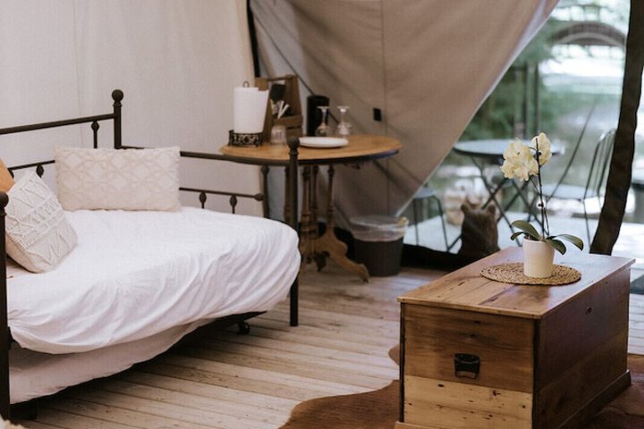 Whispering Springs Wilderness Retreat
