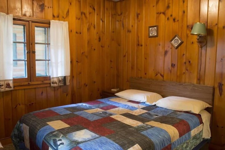 Room 40 of 96