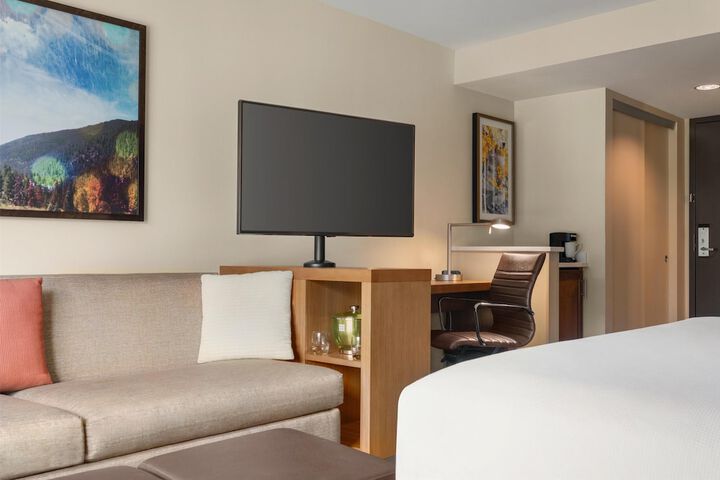 Hyatt Place Keystone / Dillon