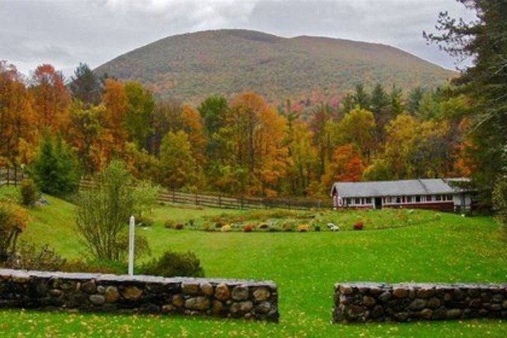 Arlingtons West Mountain Inn
