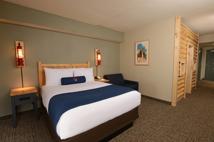 Room 13 of 49
