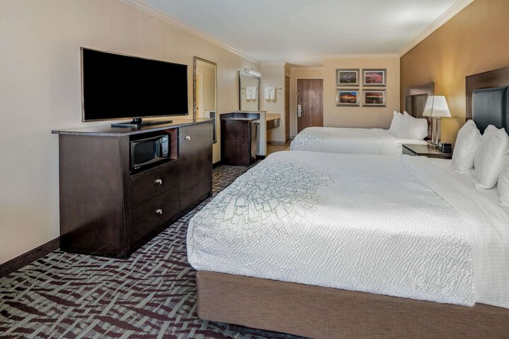 Room 31 of 47