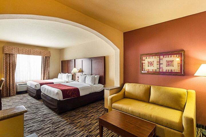 Room 20 of 32