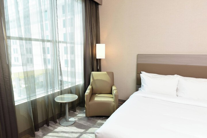 Room 49 of 116