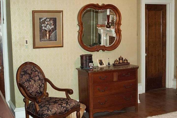 Room 17 of 31