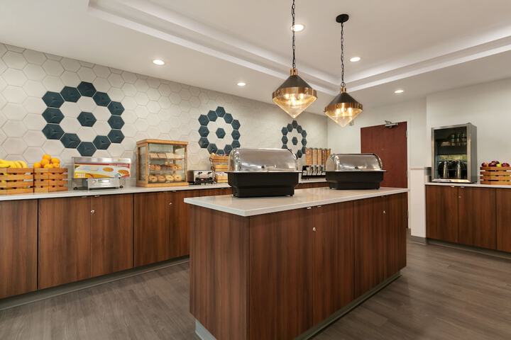 Days Inn & Suites by Wyndham Sherwood Park Edmonton