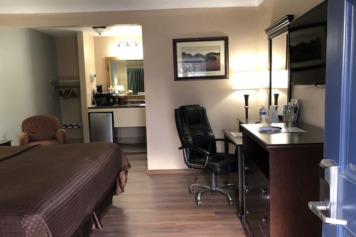 Room 22 of 53