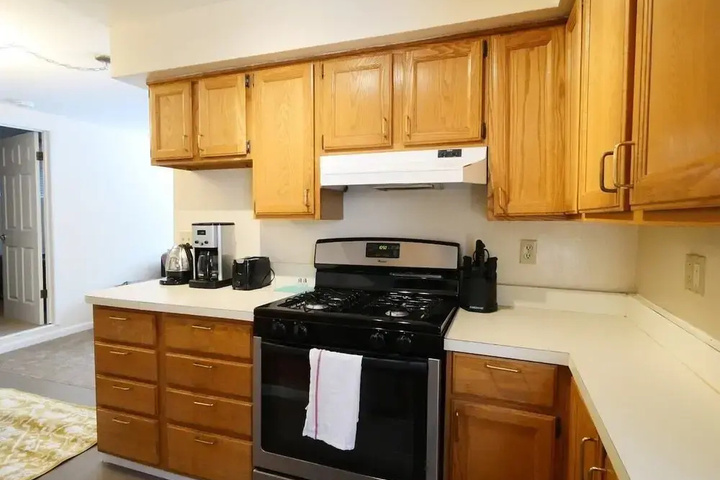 Modern Exquisite 2-bedroom Home in Lafayette