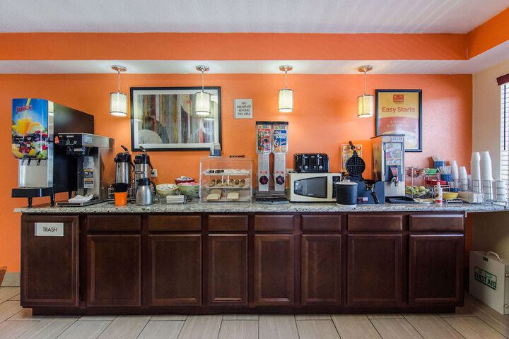 Breakfast/Coffee Service 27 of 27